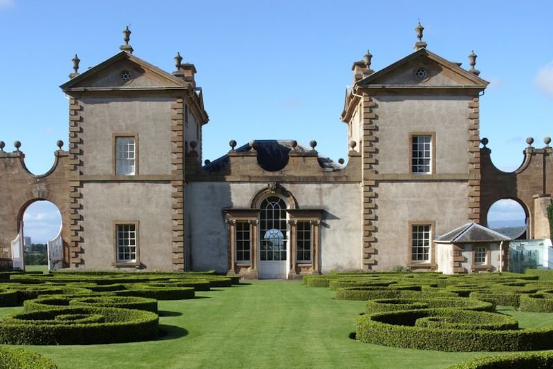 Chatelherault Country park